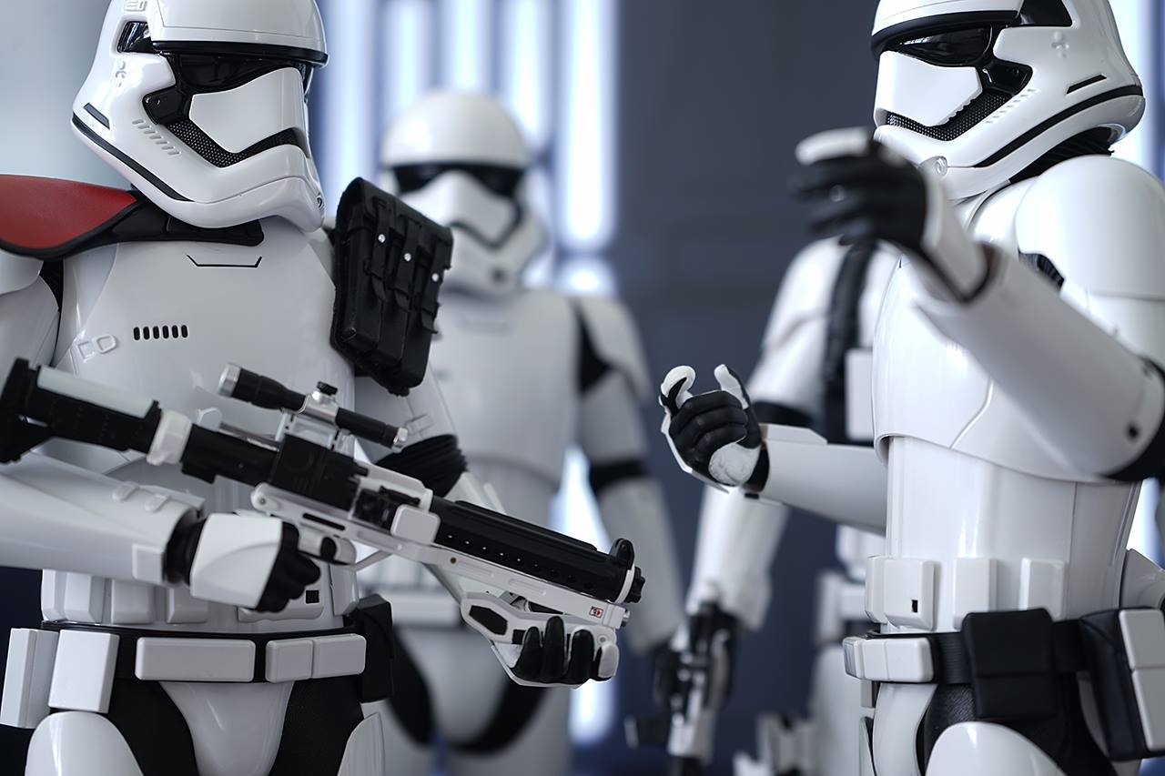 Hot Toys first order Stormtrooper