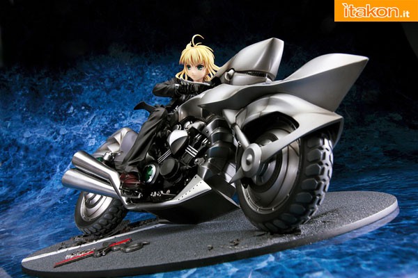 Fate/Zero - Saber & Saber Motored Cuirassier