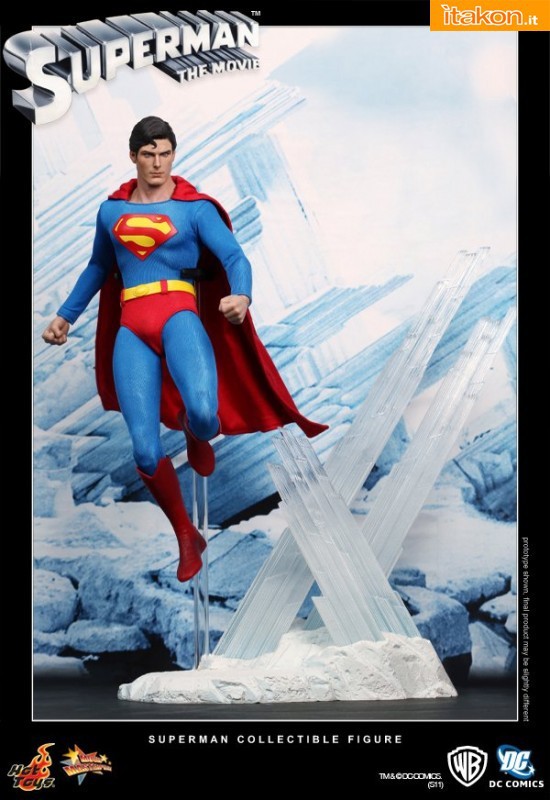 figure of the year 2011 - Superman - Hot Toys