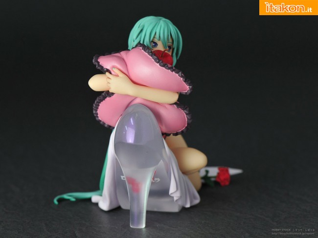 Miku Hatsune: Romeo and Cinderella ver. di Kaiyodo/HobbyStock