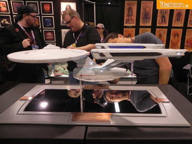 QMx: Star Trek II: USS ENTERPRISE NCC-1701 Replica