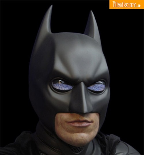 Hollywood Collectibles Group: The Dark Knight 1:1 Scale Batman Bust exclusive