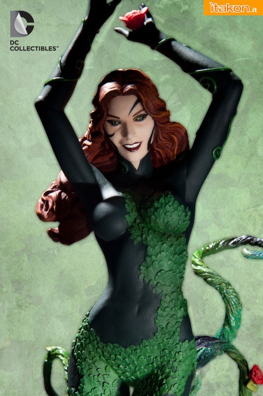 DC COMICS COVER GIRLS: POISON IVY STATUE