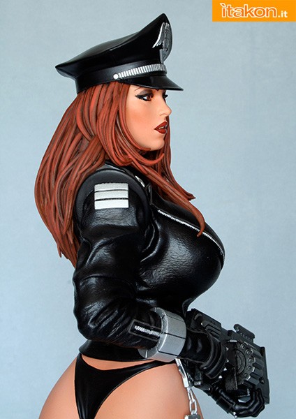 Hollywood Collectibles: Heavy Metal: CYBERCOP 1:4 Scale Statue