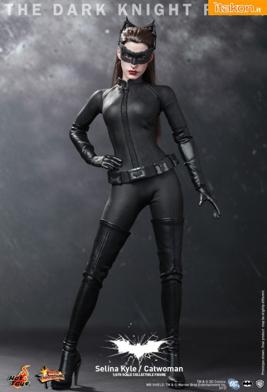 Hot Toys: The Dark Knight Rises: Catwoman/Selina Kyle 1/6 - Immagini Ufficiali