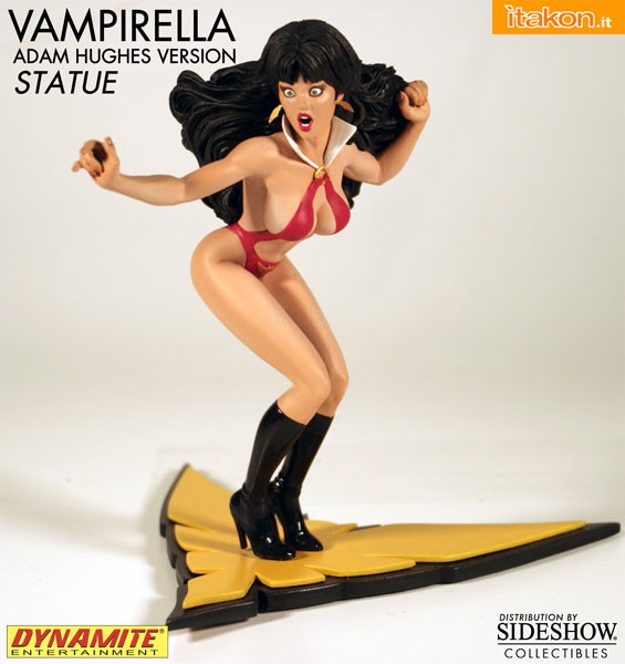 Vampirella statue da Dynamite Entertainment - In Preordine