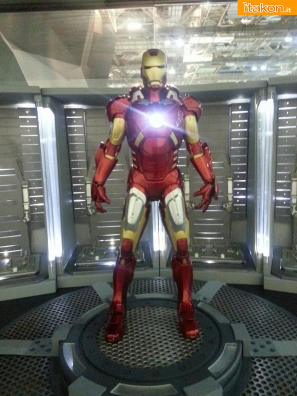 Anteprima mondiale del Super Alloy Iron Man Mark VII di Play Imaginative