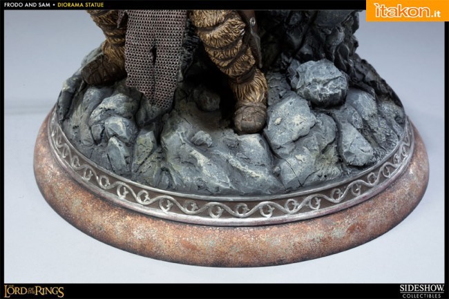 LOTR: Frodo and Samwise Polystone Statue da Sideshow - Immagini Ufficiali e Info Preordini