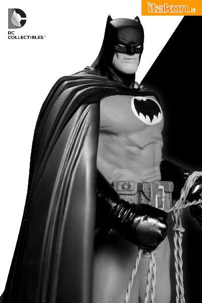 batman black & white black and white dc direct collectibles frank miller second edition