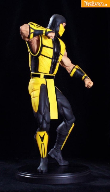 Mortal Kombat: Scorpion 1:4 scale statue da Pop Culture Shock - Immagini Ufficiali
