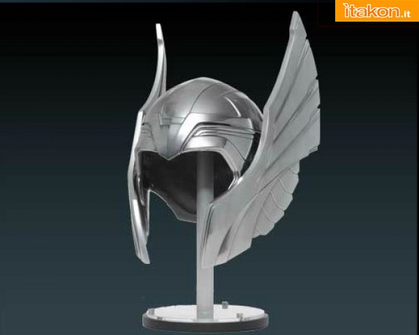 EFX Collectibles: Thor Helmet
