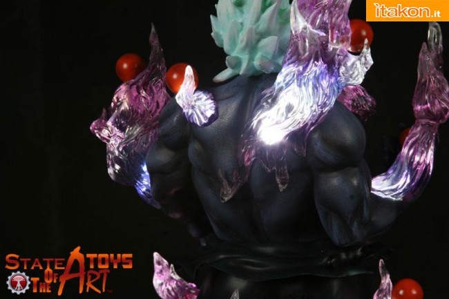 La statua del malvagio Oni e' in preordine presso la Sota Toys