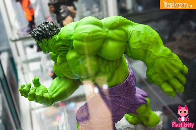 TOY FAIR NY 2013: Prime Immagini di Hulk (Classic Avengers Series) della : Kotobukiya