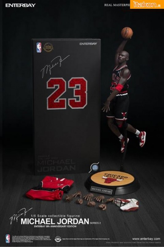 Enterbay: Michael Jordan Real Masterpiece 1/6 Series 2 THE LOST SHOT - Aggiornato
