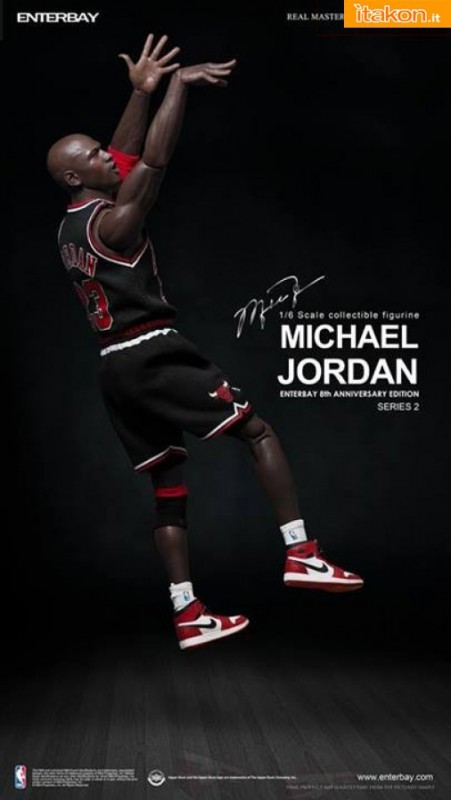 Enterbay: Michael Jordan Real Masterpiece 1/6 Series 2 THE LOST SHOT - Aggiornato