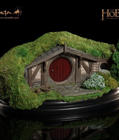 The Hobbit: 40 Bagshot Row statue di Weta Collectibles - In Preordine