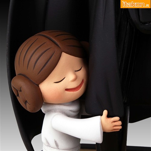 Gentle Giant: Vader’s Little Princess and Son Maquettes 08