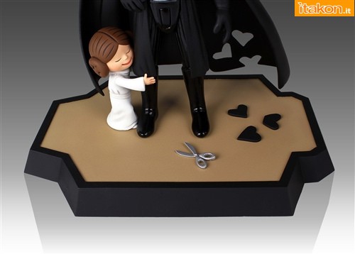 Gentle Giant: Vader’s Little Princess and Son Maquettes 09