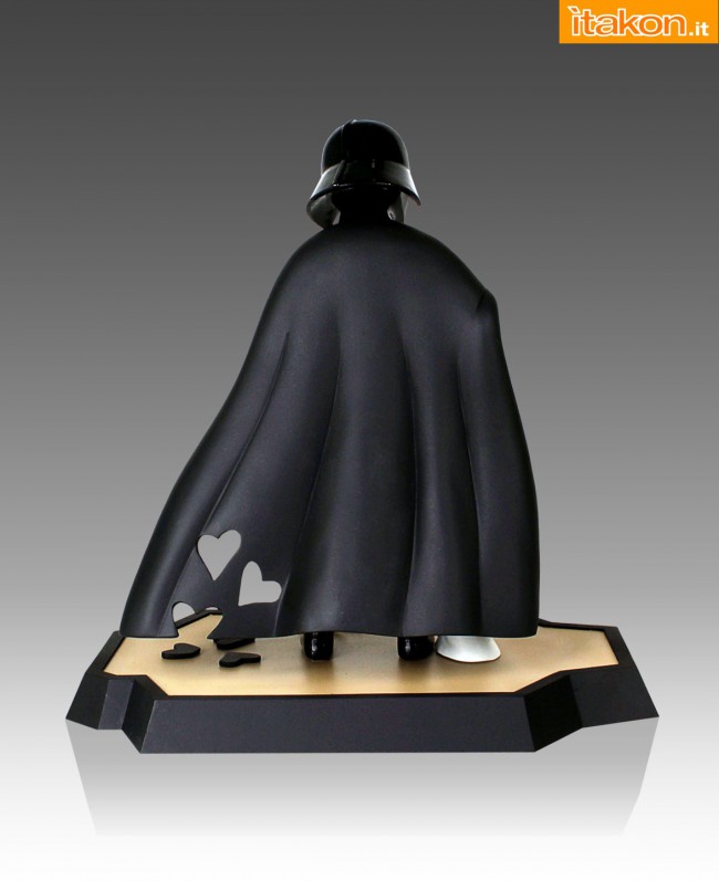 Gentle Giant: Vader and Little Princess and Son Maquettes 07
