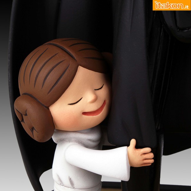 Gentle Giant: Vader and Little Princess and Son Maquettes 09