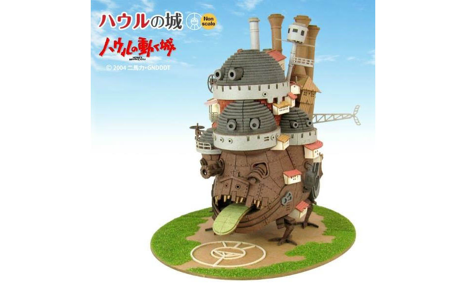 Studio Ghibli: in vendita la riproduzione del Castello Errante di Howl in  carta –