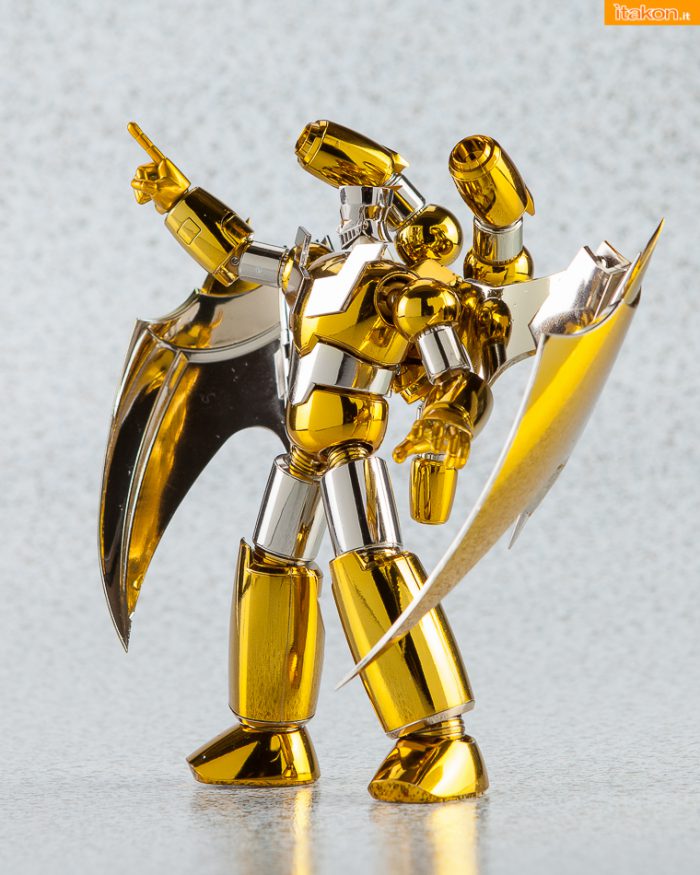 Recensione: Shin Mazinger Z Gold Ver. Super Robot Chogokin ...