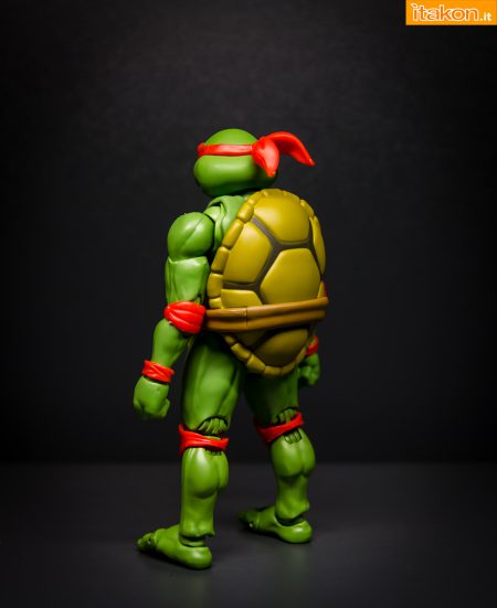 Teenage mutant ninja turtles classica statuetta di tartaruga rafaele con  guscio