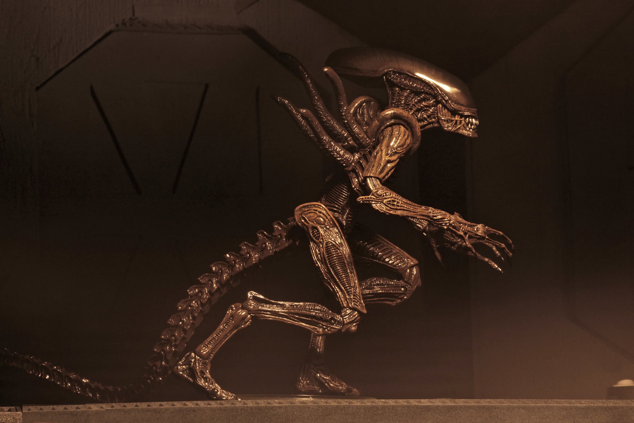 Чужой воскрешение. Фигурка NECA Aliens Resurrection. Чужой 4 Воскрешение фигурка.