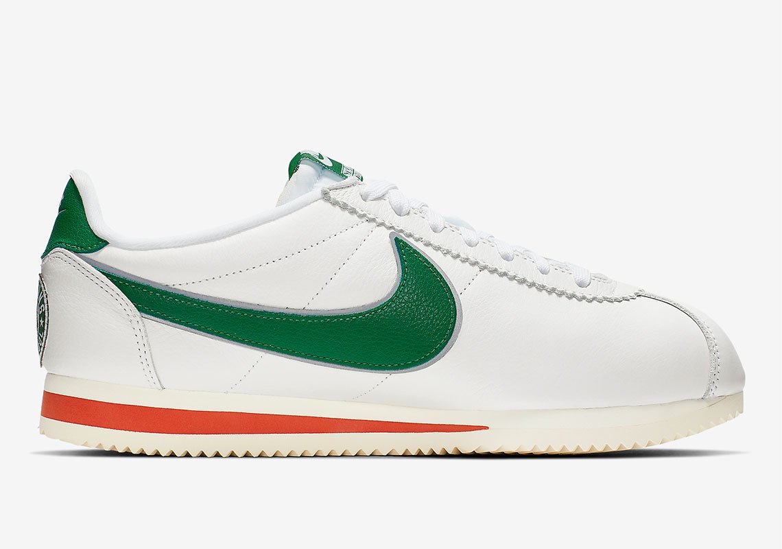 nike cortez white orange