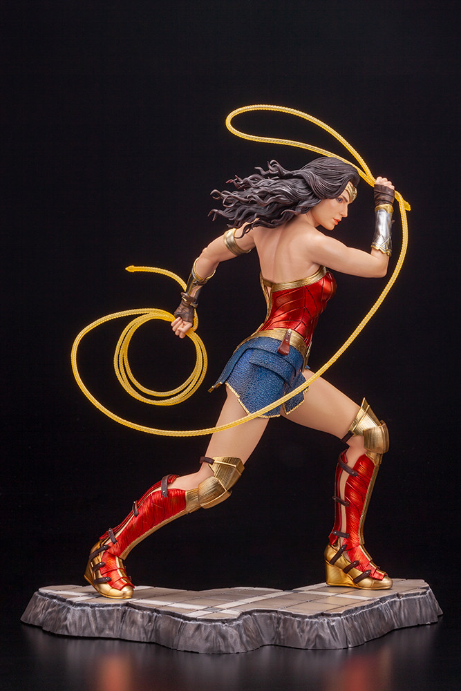 Kotobukiya: Wonder Woman 1984 ARTFX - Info Preordini ...