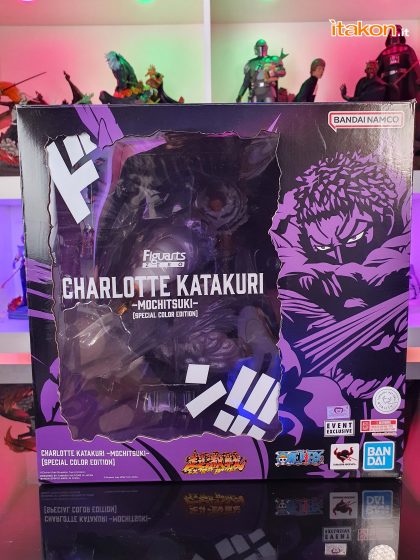 One piece Charlotte Katakuri Event Special Colour Exclusive Bandai Tamashii  Box